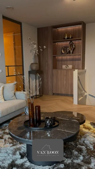 Instagram post from vanloon_interieur_exterieur. This post is in position 4.