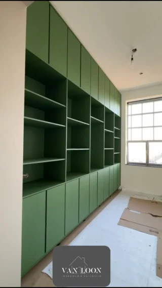 Instagram post from vanloon_interieur_exterieur. This post is in position 9.