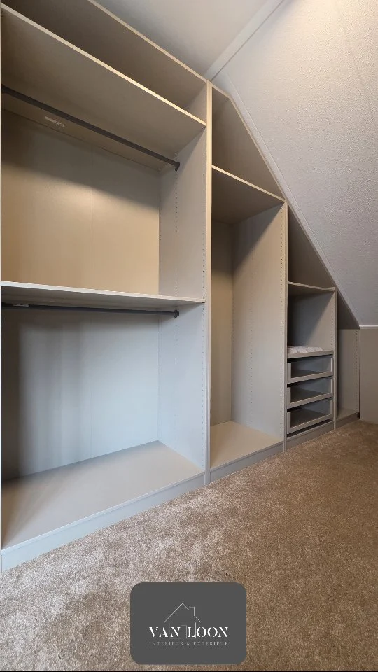 Instagram post from vanloon_interieur_exterieur. This post is in position 2.