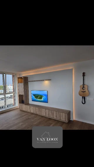 Instagram post from vanloon_interieur_exterieur. This post is in position 7.