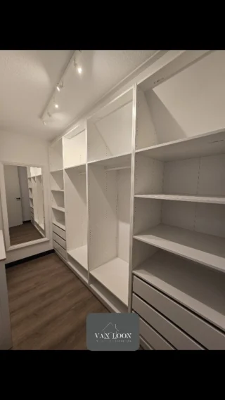 Instagram post from vanloon_interieur_exterieur. This post is in position 14.