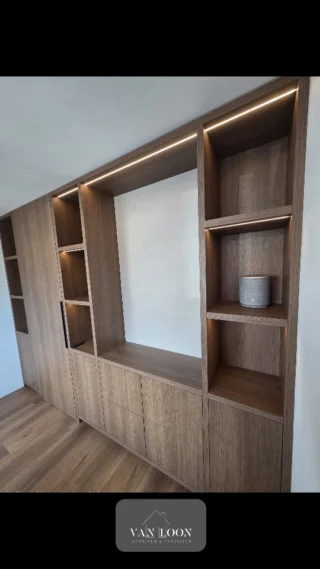 Instagram post from vanloon_interieur_exterieur. This post is in position 2.