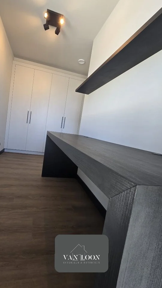 Instagram post from vanloon_interieur_exterieur. This post is in position 14.